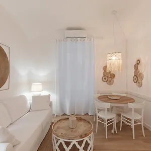 https://vatican-luxury-home-for-7-guests-at-30-mt-from-vatican-museum.it-romehotels.com